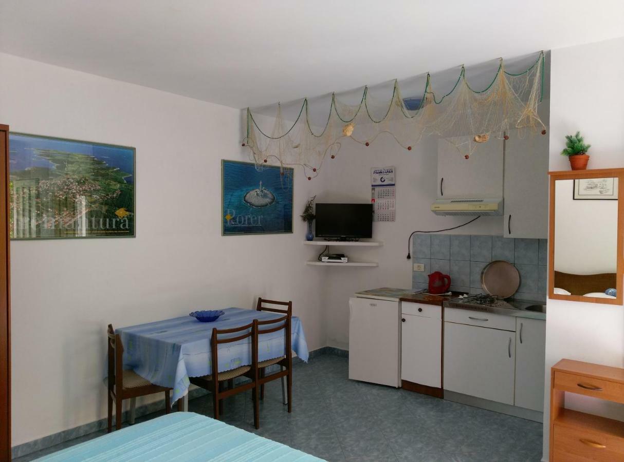 Vila Milla Premantura Εξωτερικό φωτογραφία