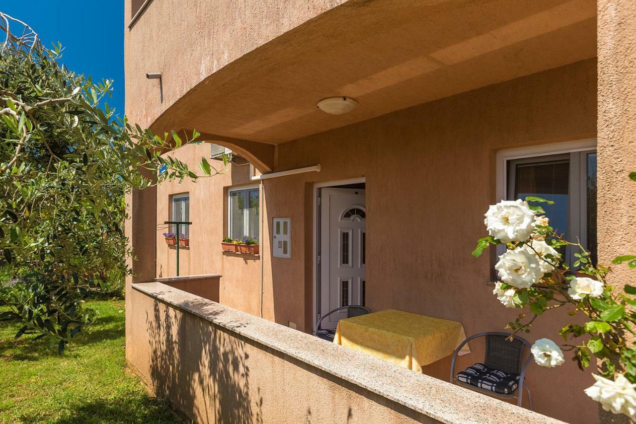 Vila Milla Premantura Εξωτερικό φωτογραφία